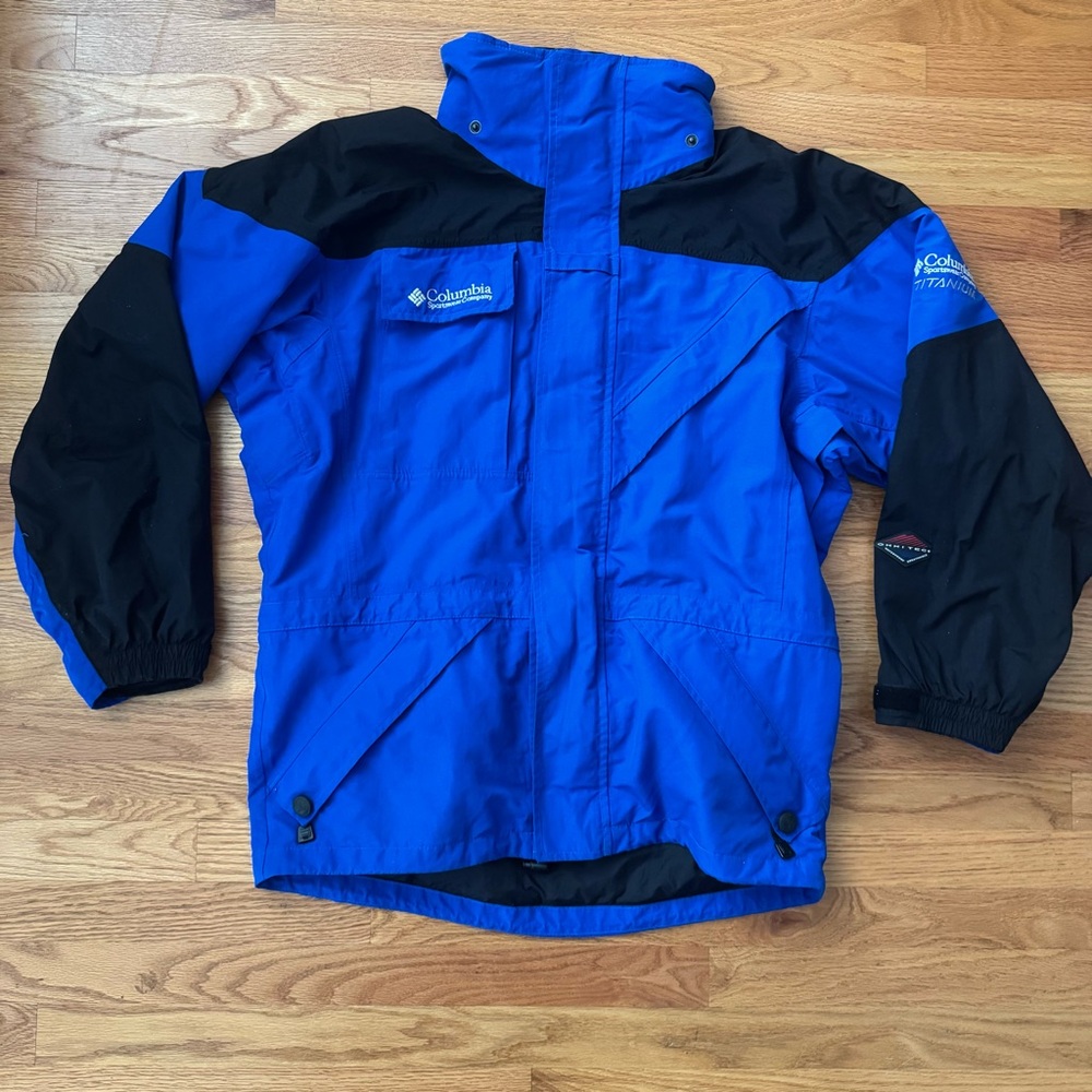 Vintage Columbia Titanium Omni-Tech Jacket (Liner/Hood Missing)